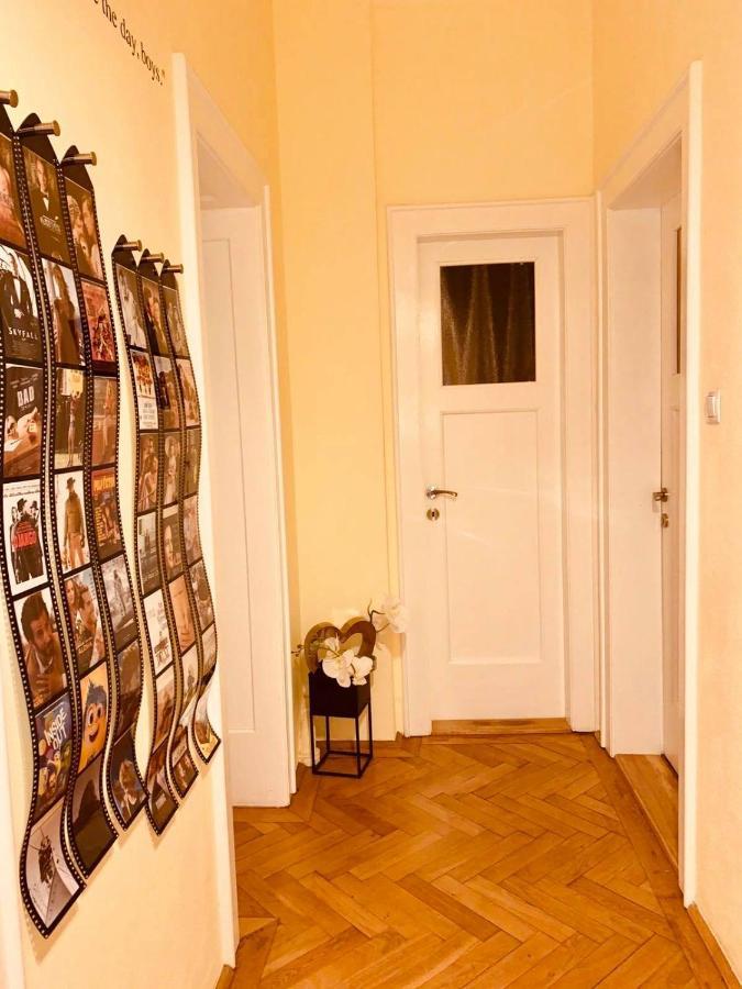 Cinematheque Ultracentral Apartment Sibiu Buitenkant foto